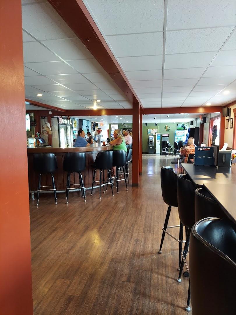 Tipsy Tomato Pub And Pizzeria